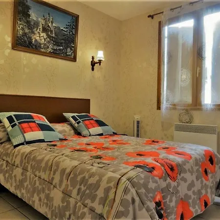 Σαλέ Les Pyracantas - Lesgitesdeshautsdevialot En Perigord *